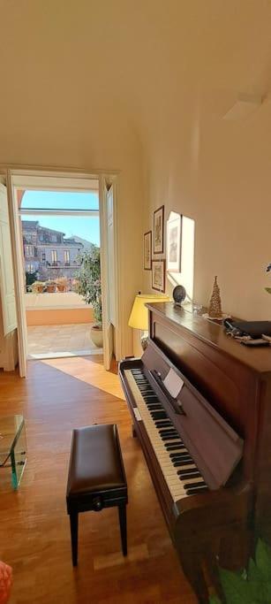 Finestre Sul Teatro - Catania - Parking Included Διαμέρισμα Εξωτερικό φωτογραφία