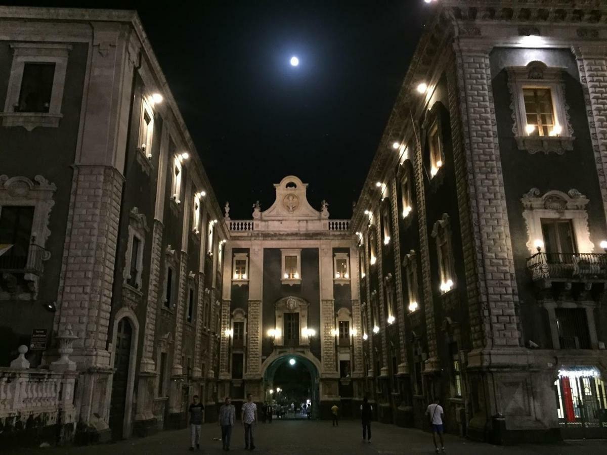 Finestre Sul Teatro - Catania - Parking Included Διαμέρισμα Εξωτερικό φωτογραφία